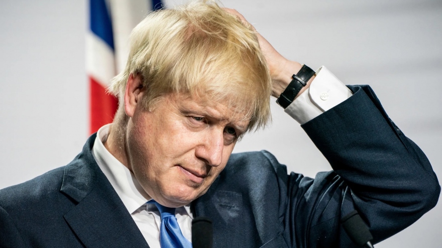 Thủ tướng Anh Johnson trước nguy cơ mất quyền lực do nội bộ phản đối
